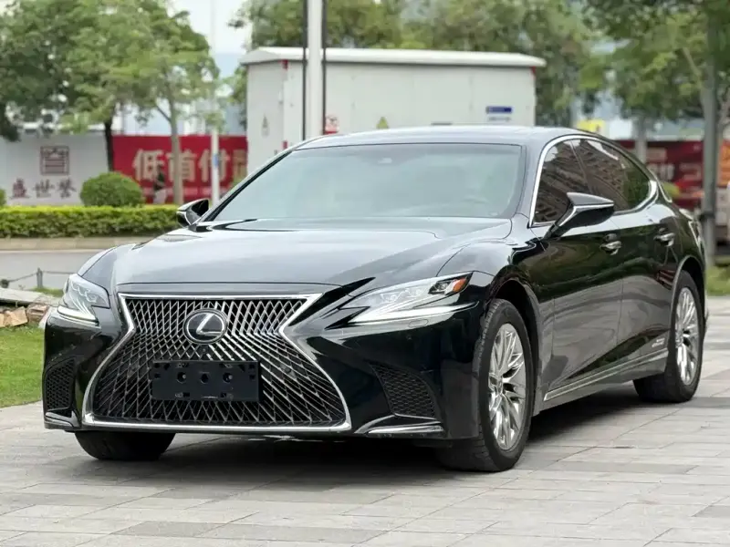 Lexus LS, 2020