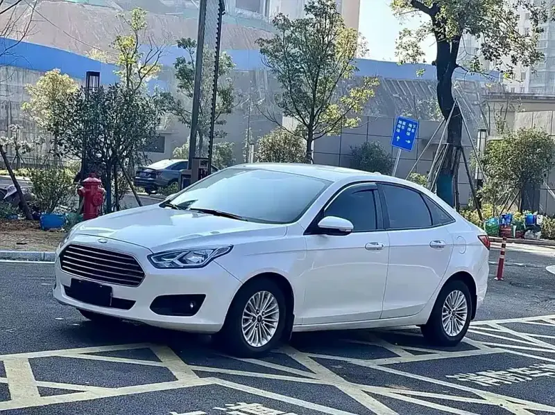 Ford Escort, 2015