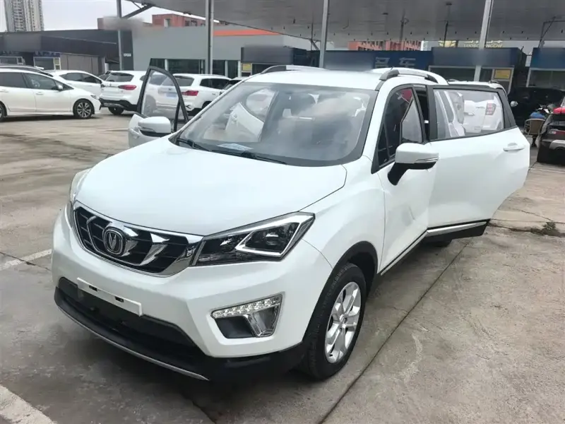 Changan CS15, 2016