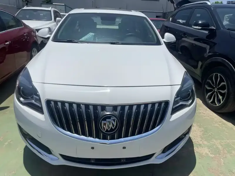 Buick Regal, 2015