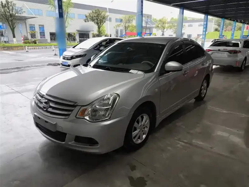 Nissan Sylphy, 2015
