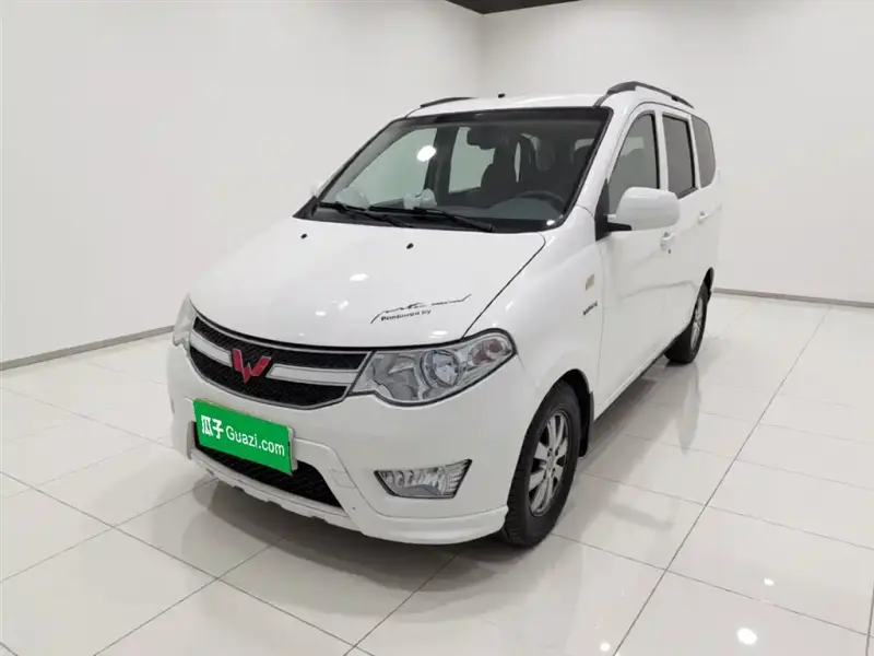 Wuling Hongguang, 2017