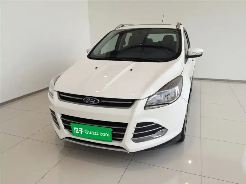 Ford Kuga, 2016