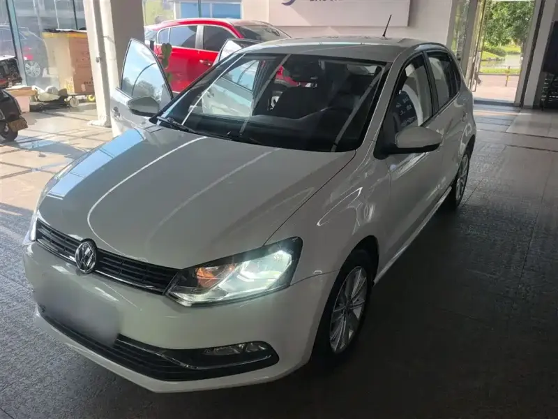 Volkswagen Polo, 2015