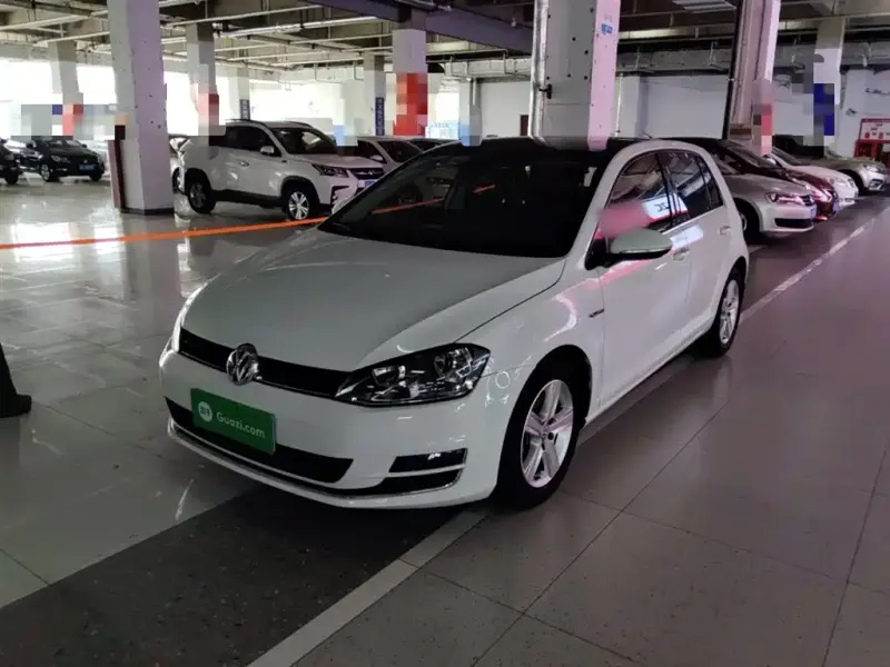 Volkswagen Golf, 2015
