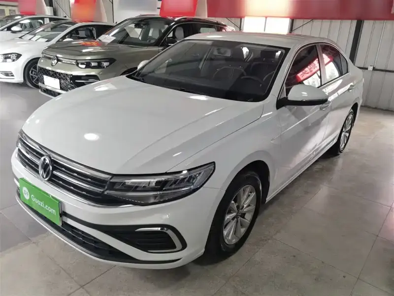 Volkswagen Bora, 2024