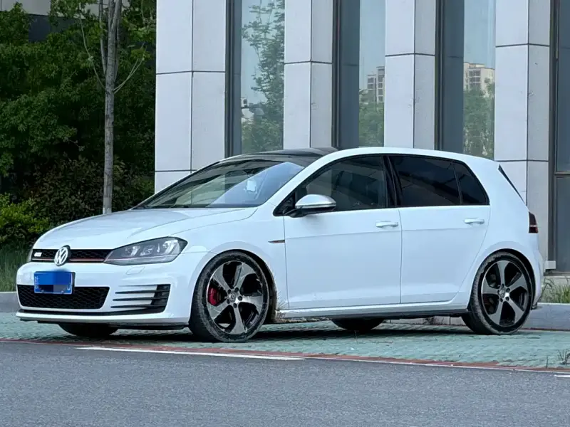 Volkswagen Golf GTI, 2015