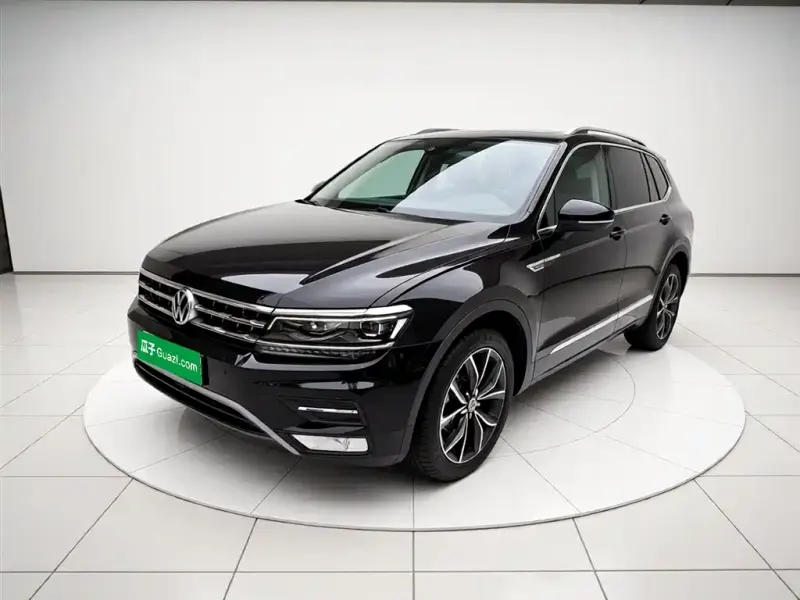 Volkswagen Tiguan L, 2017
