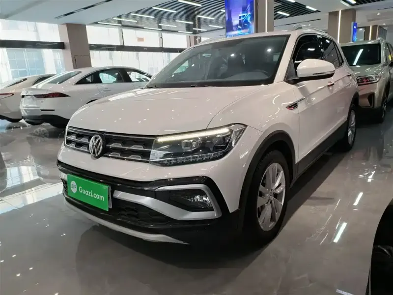 Volkswagen T-Cross, 2020