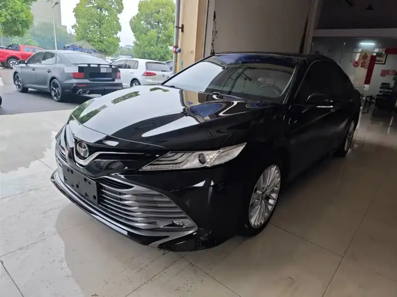 Toyota Camry, 2018
