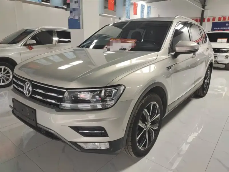 Volkswagen Tiguan L, 2020