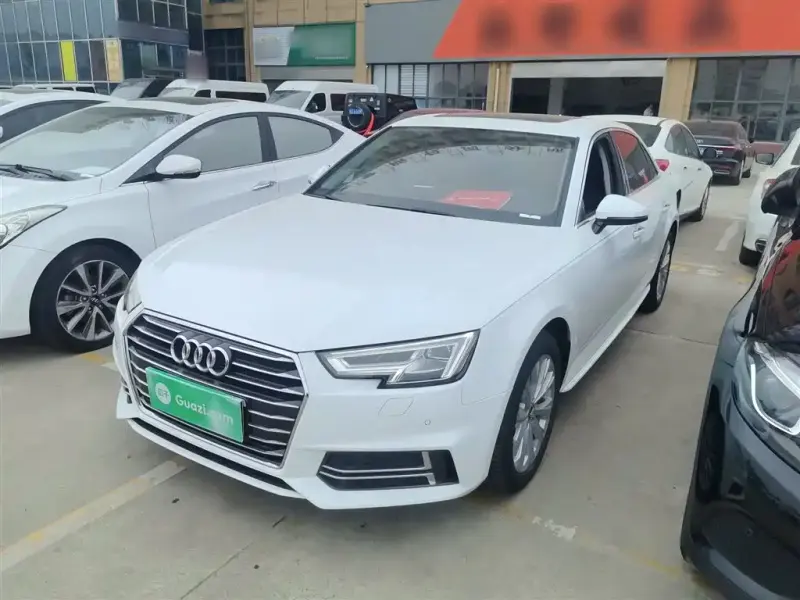 Audi A4L, 2019