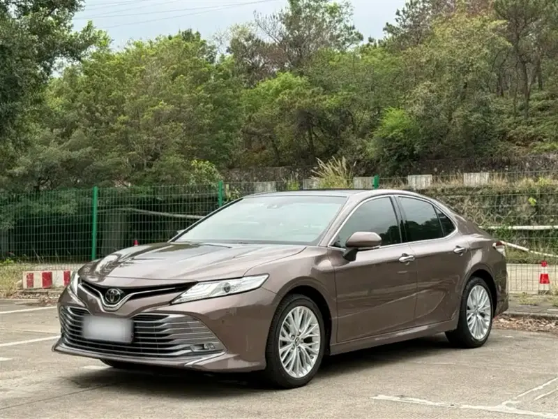 Toyota Camry, 2019