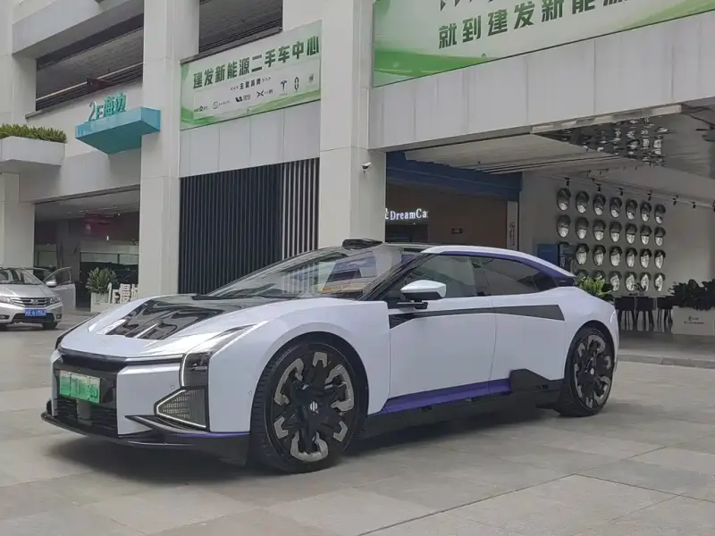 HiPhi Z, 2023