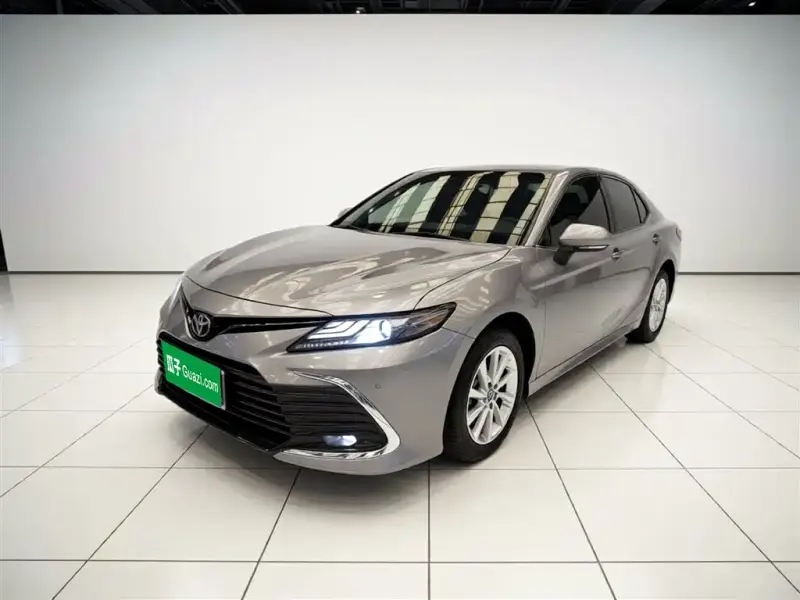 Toyota Camry, 2022