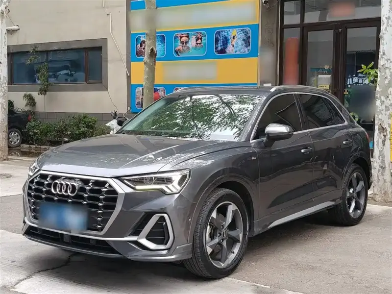Audi Q3, 2021