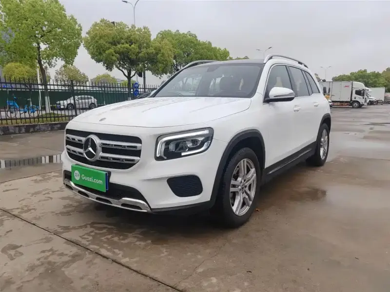 Mercedes-Benz GLB, 2023