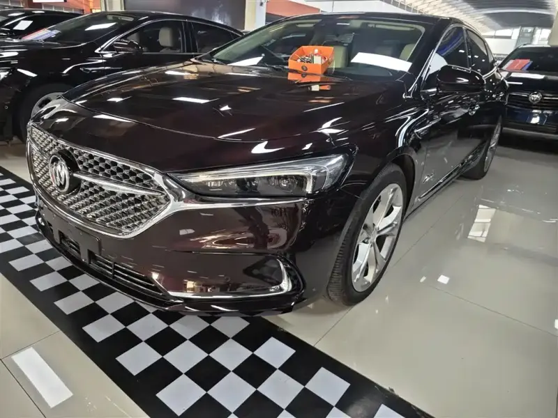 Buick LaCrosse, 2022
