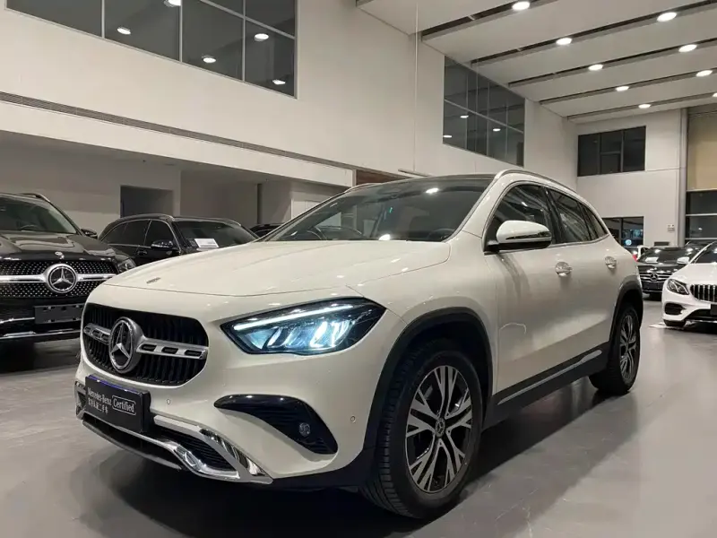 Mercedes-Benz GLA, 2024