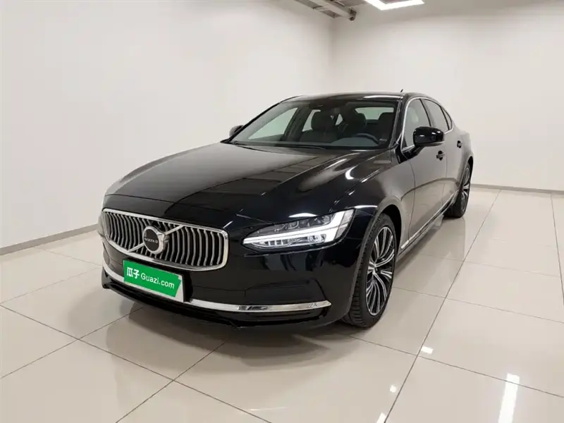 Volvo S90, 2022