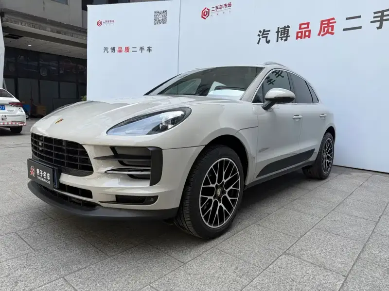 Porsche Macan, 2020