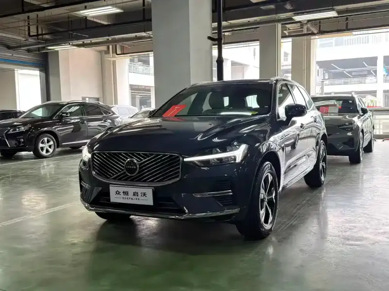 Volvo XC60, 2025