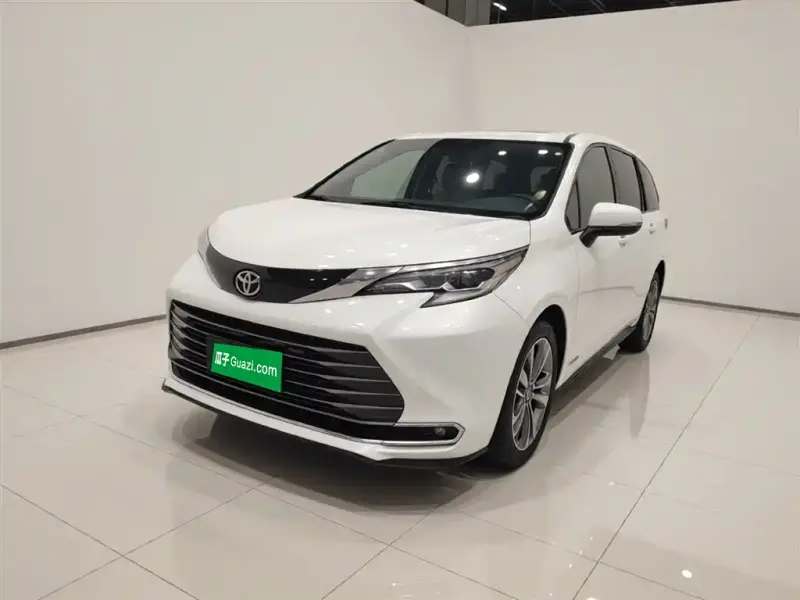 Toyota Sienna, 2024