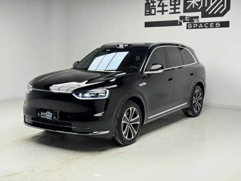AITO M7, 2025