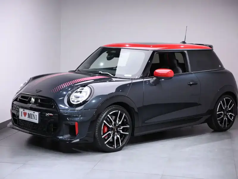 MINI JCW, 2025