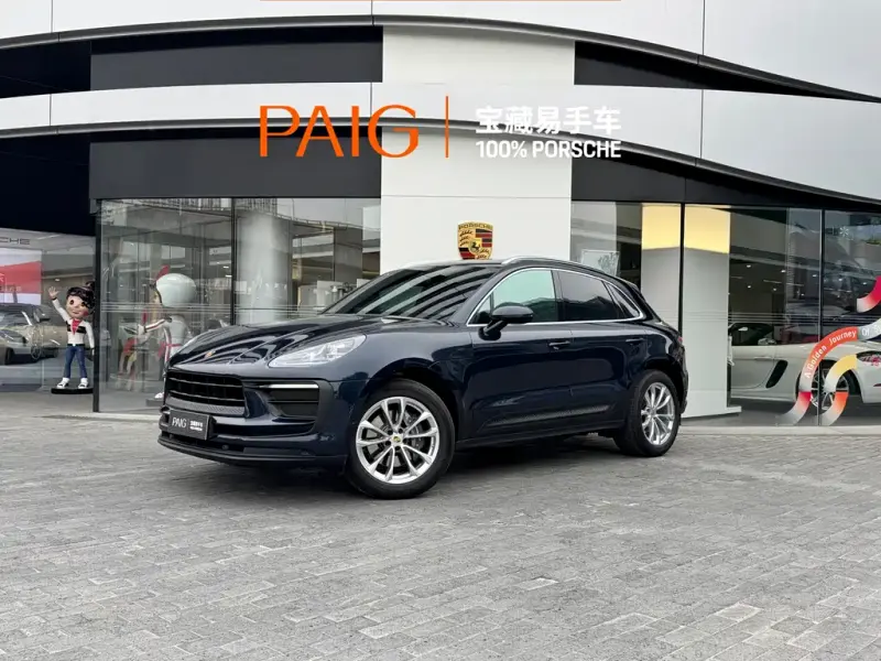 Porsche Macan, 2022