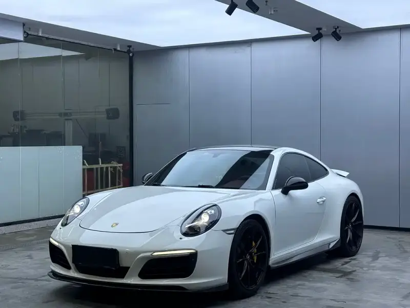 Porsche 911, 2017