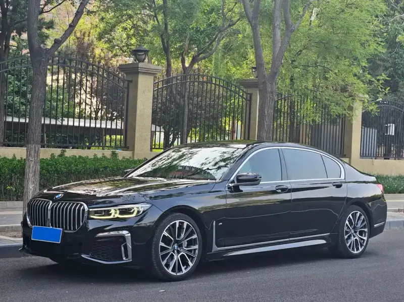 BMW 7 Series, 2022