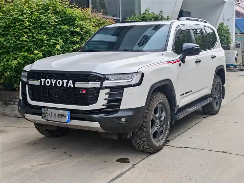 Toyota Land Cruiser, 2024
