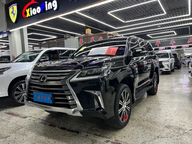 Lexus LX, 2017