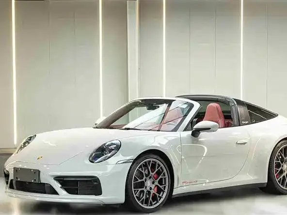 Porsche 911, 2022