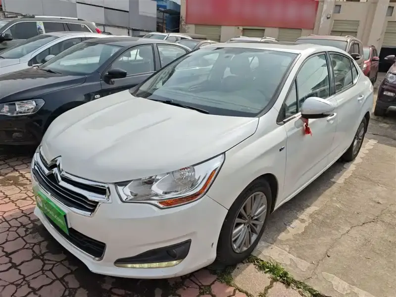 Citroen C4L, 2015