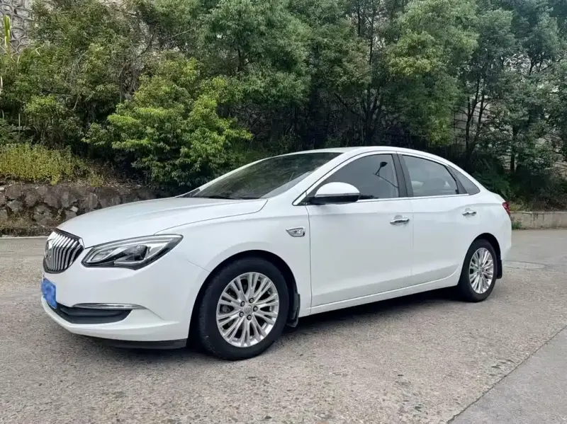 Buick Excelle, 2017