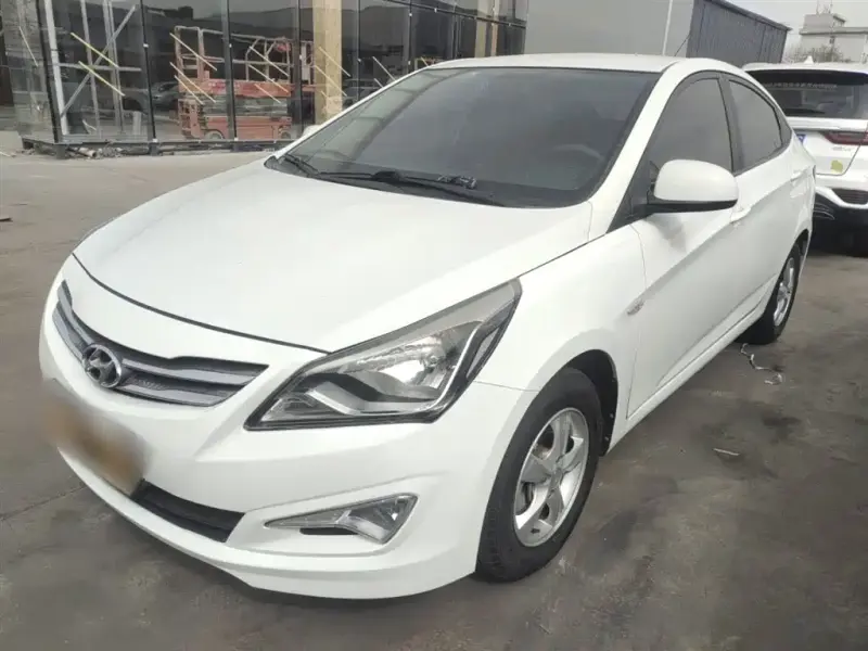 Hyundai Verna, 2016