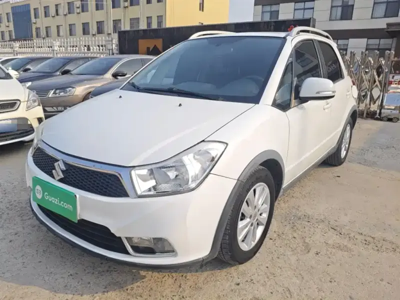 Suzuki SX4, 2015