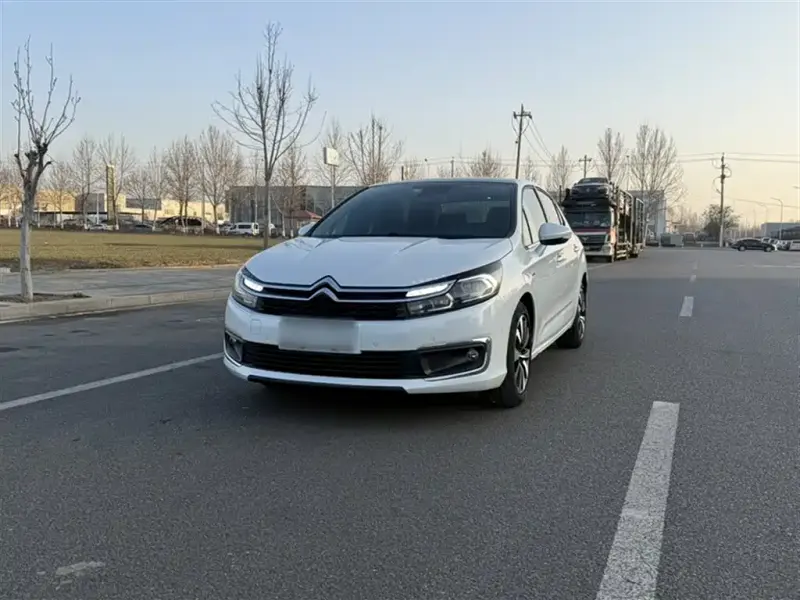 Citroen C4L, 2017