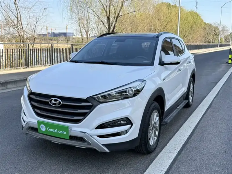 Hyundai Tucson, 2015