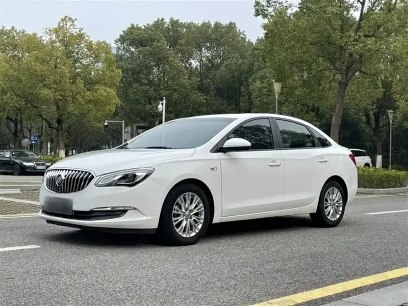 Buick Excelle, 2017