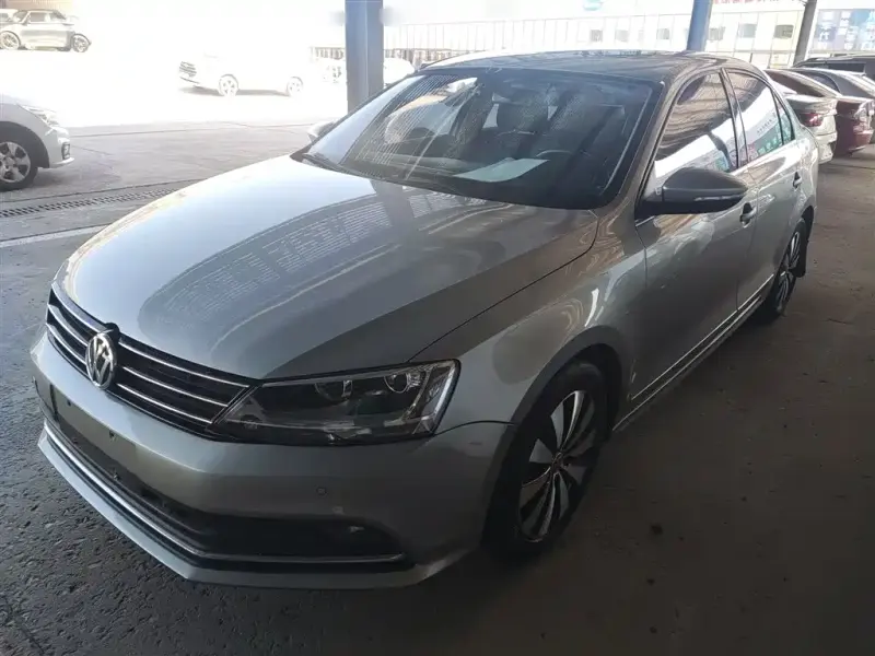 Volkswagen Sagitar, 2016