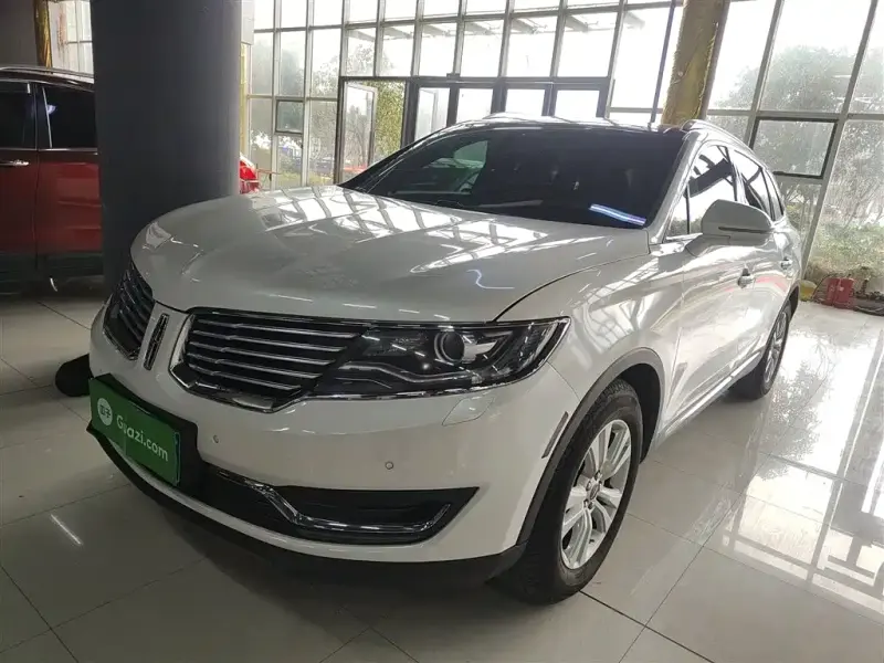 Lincoln MKX, 2016