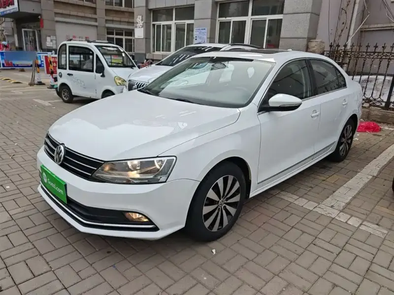 Volkswagen Sagitar, 2017