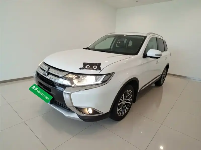 Mitsubishi Outlander, 2017
