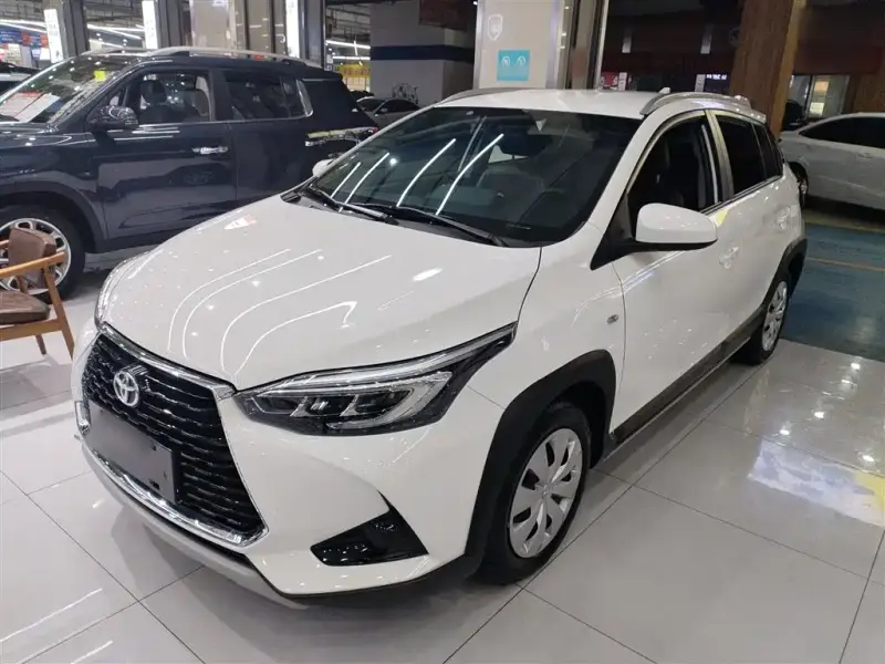 Toyota Yaris L, 2022