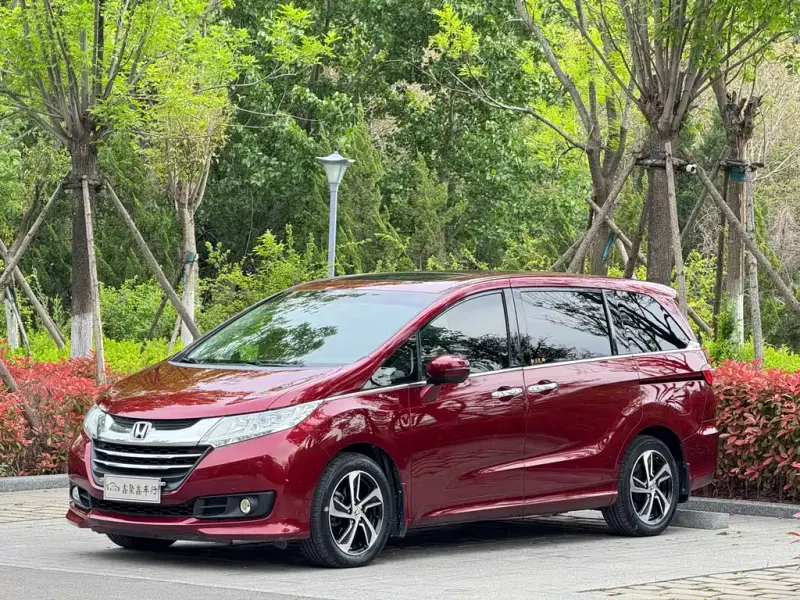 Honda Odyssey, 2015
