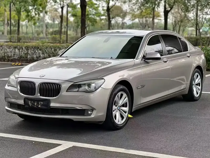 BMW 7 Series, 2012
