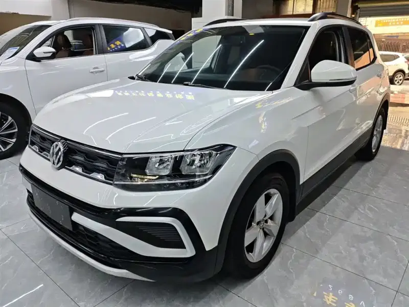 Volkswagen T-Cross, 2020